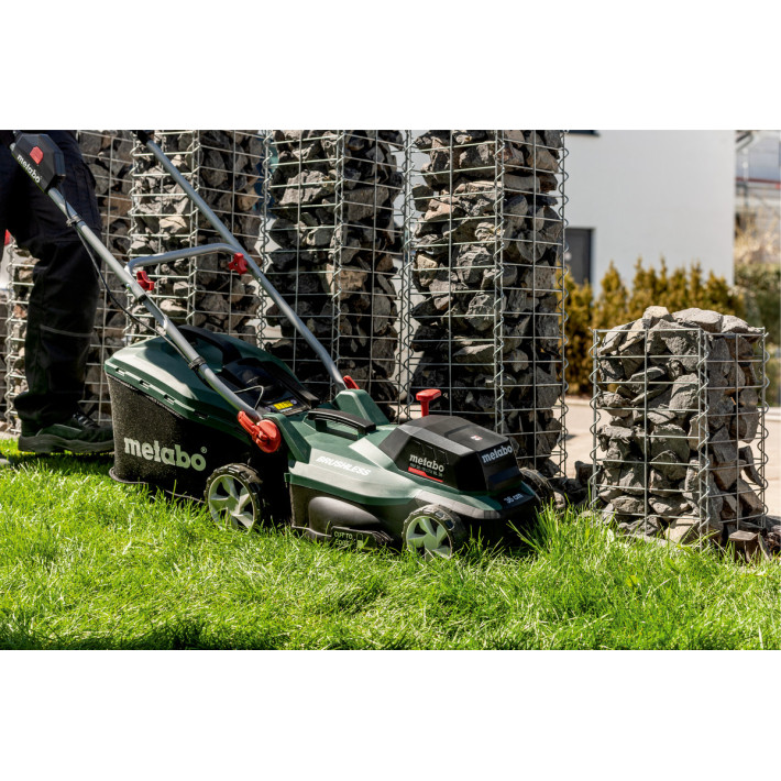 Акумуляторна газонокосарка RM 36-18 LTX BL 36 (601716650)